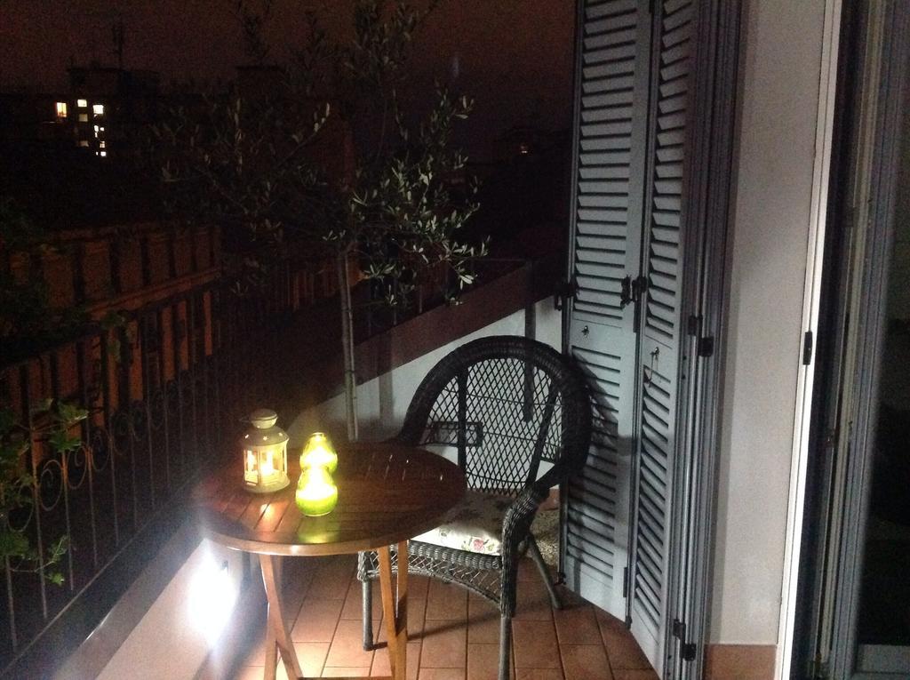 Apartment Pied A Terre With Terrazza In Milan City Center Værelse billede